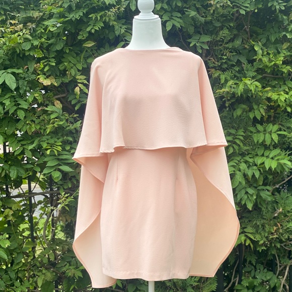 LuLu’s Cape Dress - Picture 1 of 4